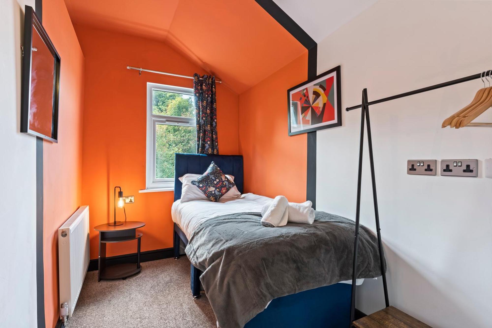 4 Bedroom, 2 Bath In Newcastle Town Centre Екстер'єр фото
