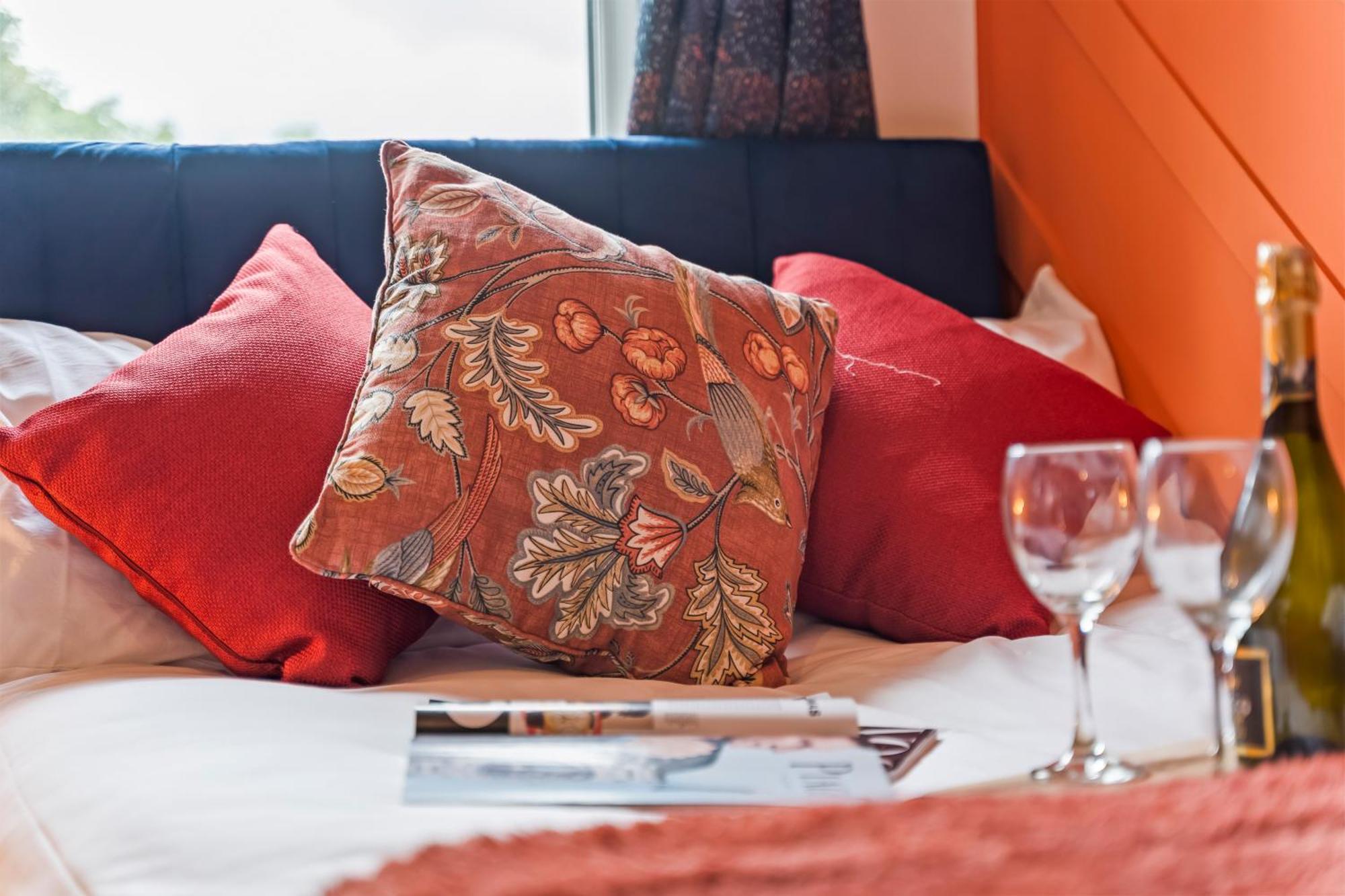 4 Bedroom, 2 Bath In Newcastle Town Centre Екстер'єр фото